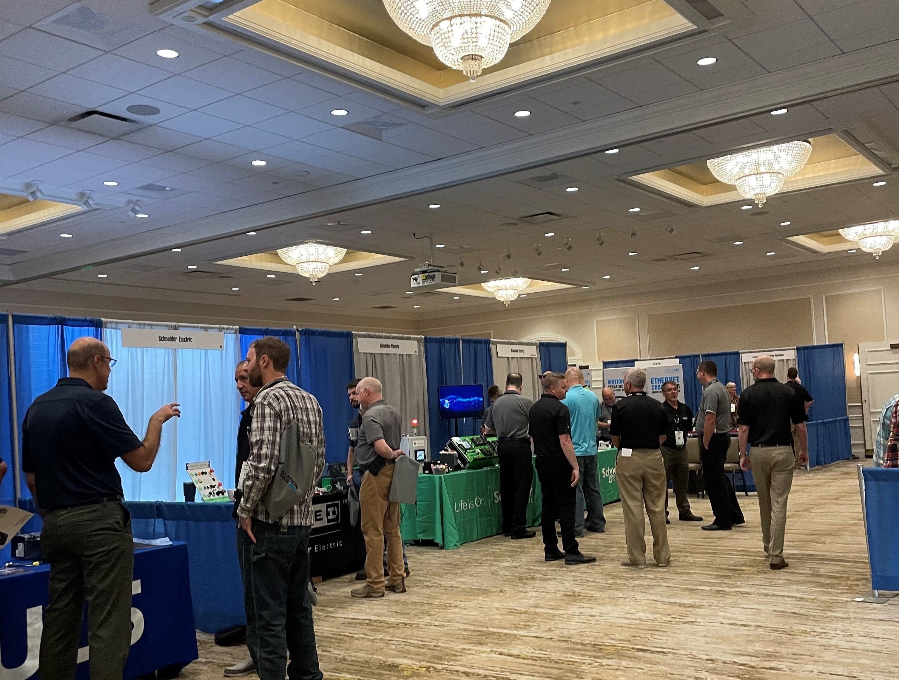 tradeshow-3 tradeshow-3